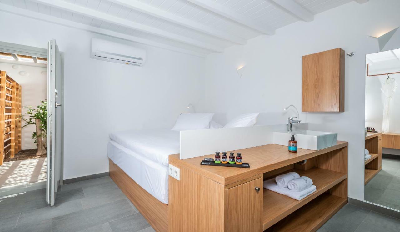 Dreambox Mini Villas Ornos  Rum bild
